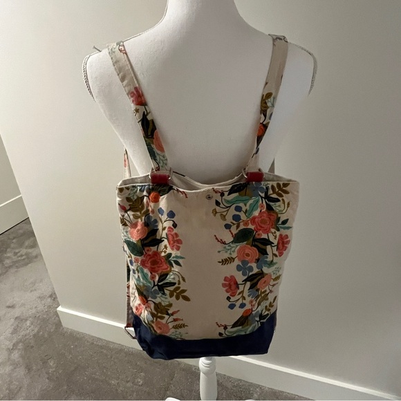 Floral Canvas Backpack/Napsack - Picture 6 of 7